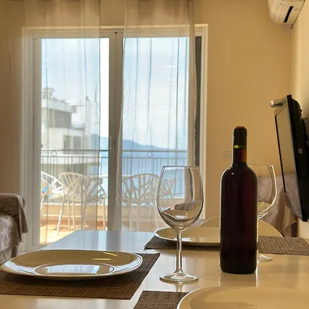 White Sea View Residence 2 Sarande Exterior photo