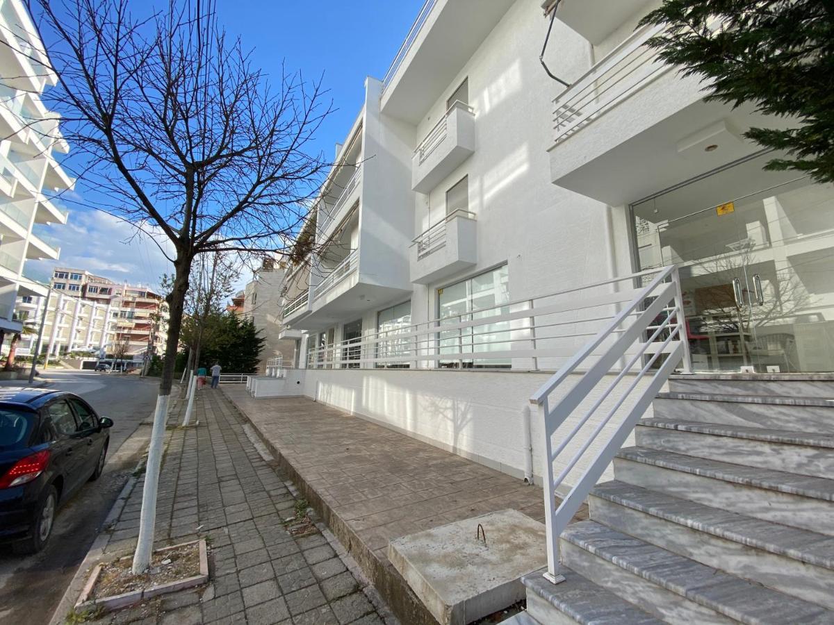 White Sea View 2 Apartamento Sarandë